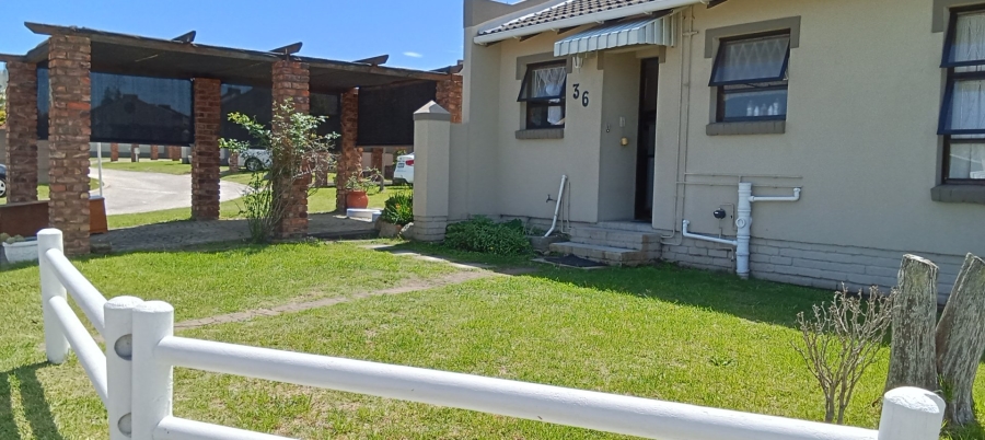 2 Bedroom Property for Sale in Kabega Park Eastern Cape